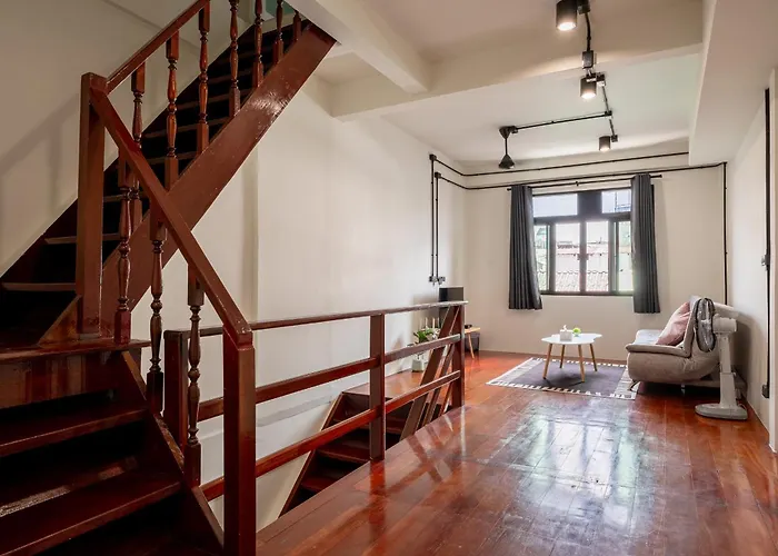 Cool Cozy In Yaowarat 別墅 *